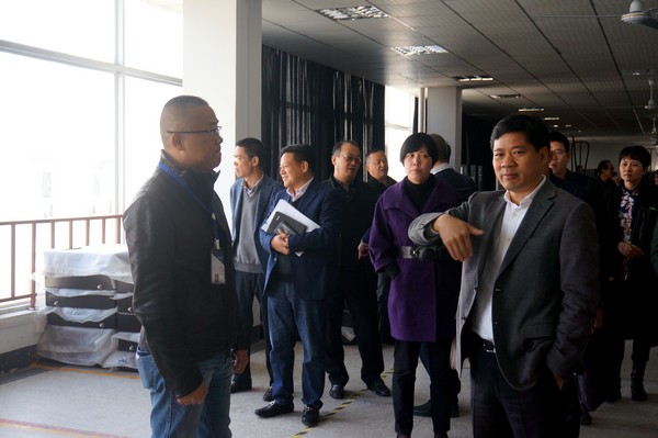 尊时凯龙·(中国区)人生就是搏